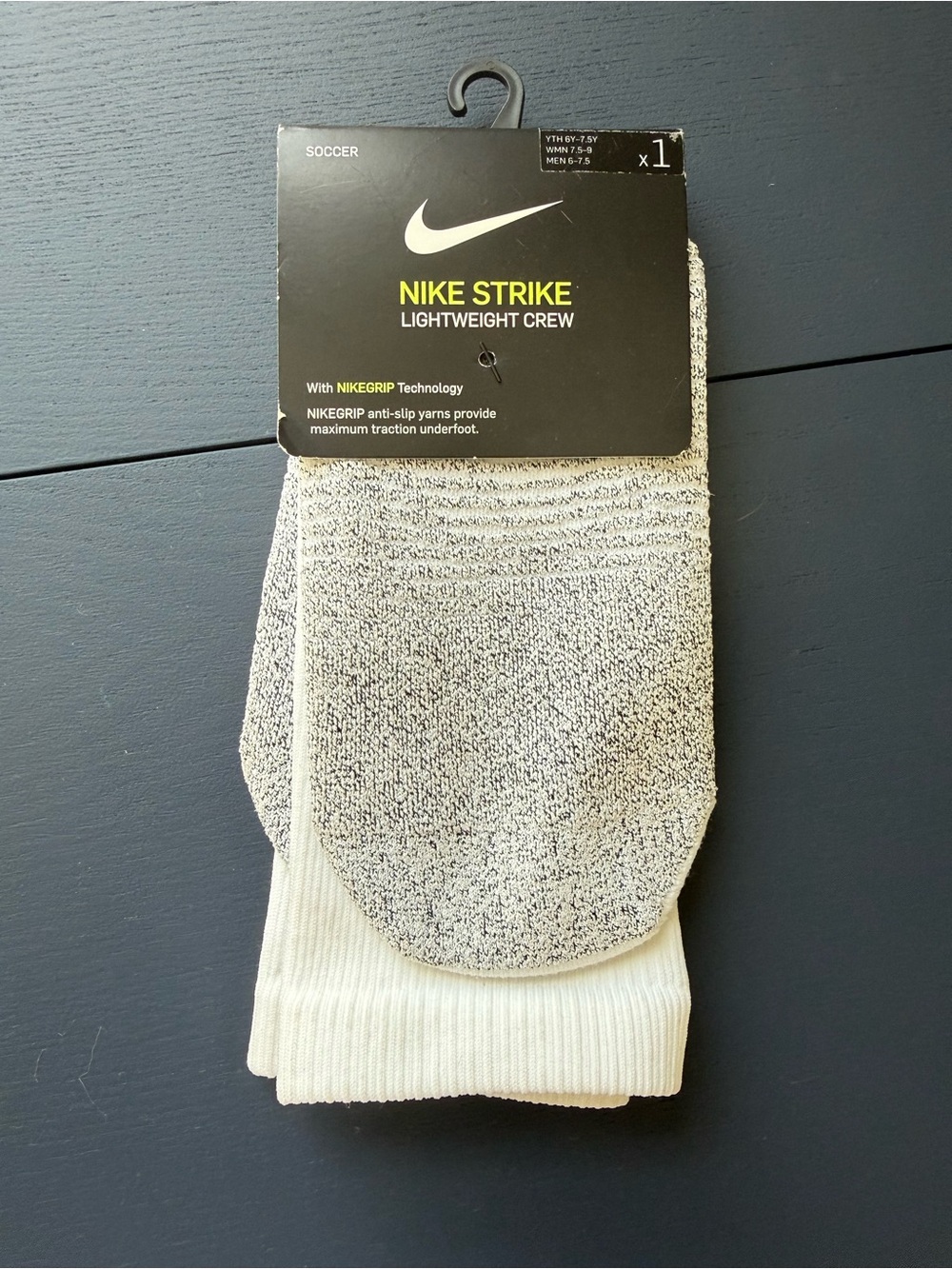 Nike Lightweight Crew Socks in White and Heather Gray, Mens 6-7.5
